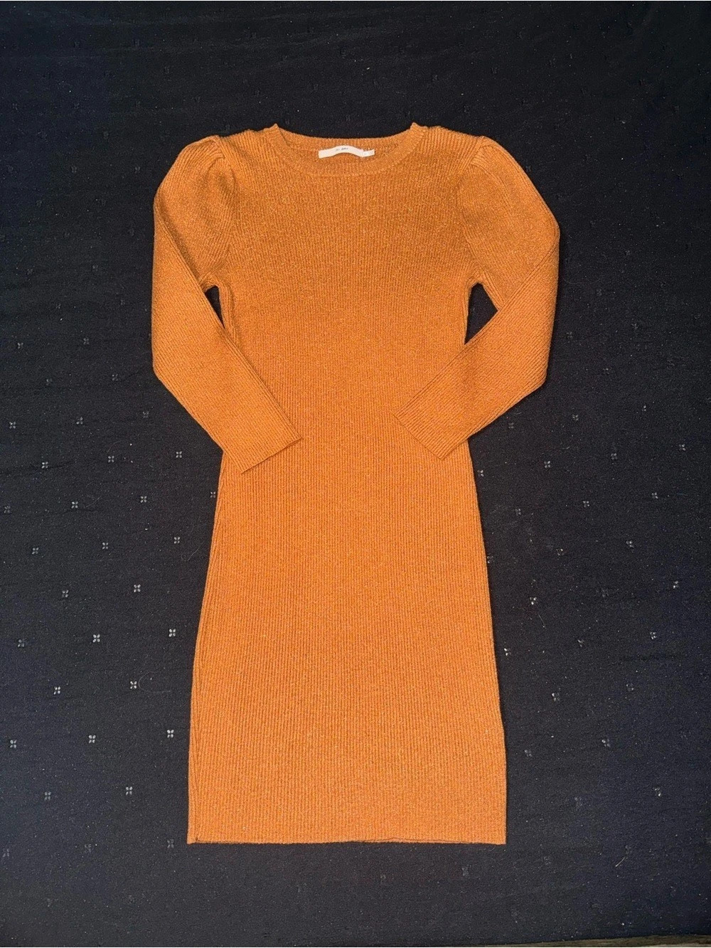 Mi Ami from Francesca’s Ribbed Midi Bodycon Dress in Sparkly Orange